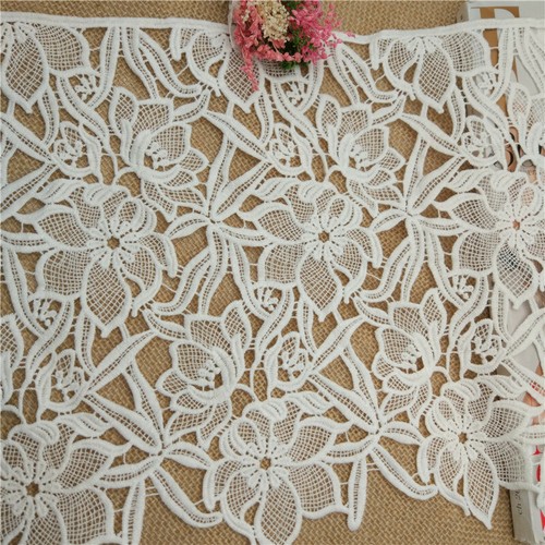 Applique bordo orlo pizzo