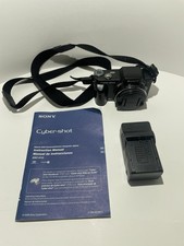 Sony Cyber-shot DSC-H10 fotocamera 8,1 megapixel con batteria, caricabatterie e cinghia