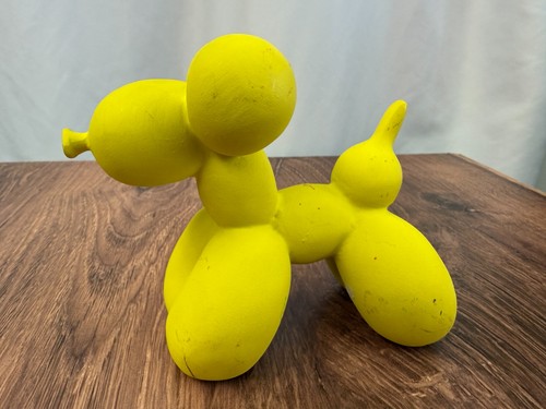 Statuina cane palloncino