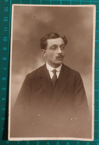 Foto uomo mezzo busto - uomo,