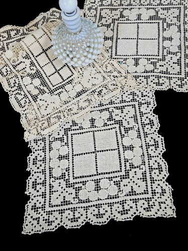 Set centrini in pizzo - di,