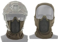 passamontagna con maschera