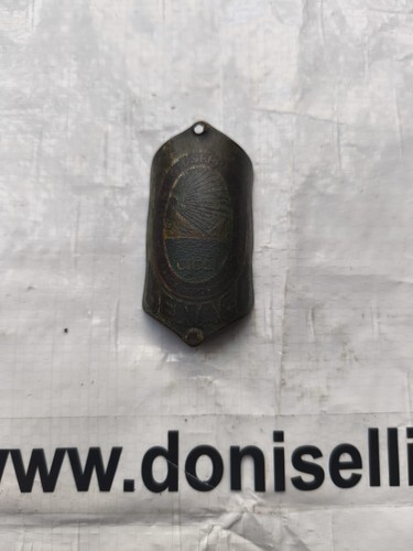 Patacchino fregio stemma badge