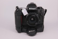 Nikon F100 con 28mm F2,8 