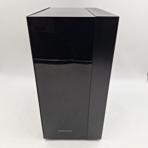 Subwoofer wireless alimentato