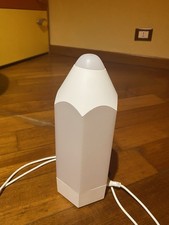 lampada a forma di matita