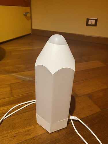 Lampada forma matita - a, di