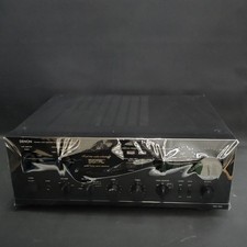 Amplificatore stereo integrato