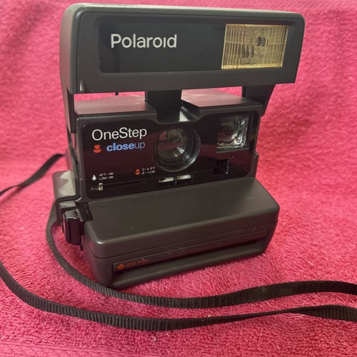 Fotocamera istantanea vintage
