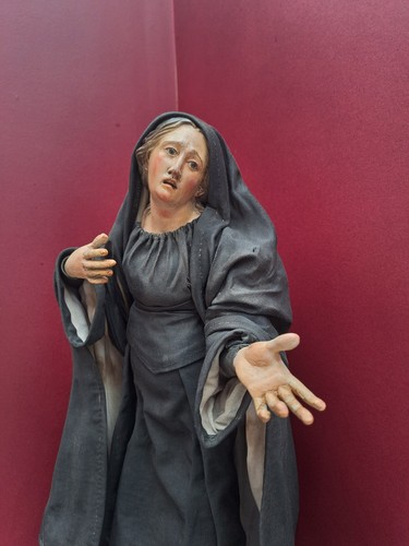 Madonna antica statua - madonna,