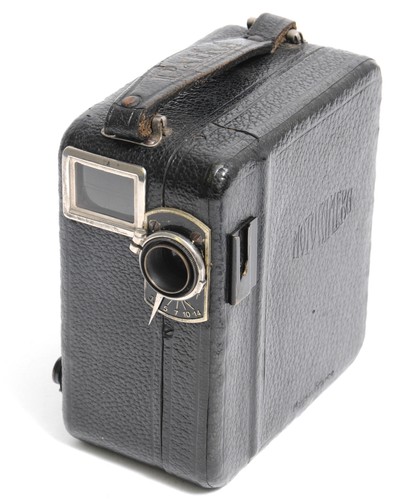 Pathe motocamera movie - @,