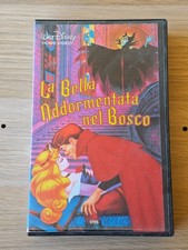 LA BELLA ADDORMENTATA NEL