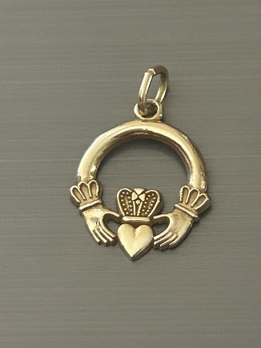 Ciondolo claddagh oro - claddagh,