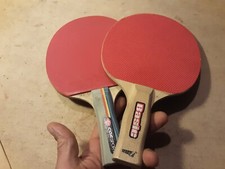 2 RACCHETTE DA PING PONG MAI USATE COR SPORT E BASIC
