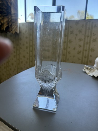 Lalique frosted vase - lalique, +