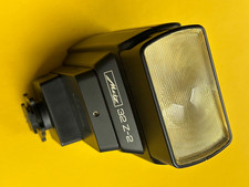Metz Mecablitz 32 Z-2 flash ad