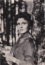 Cinema- personaggi: GINA LOLLOBRIGIDA