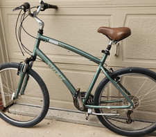 Trek Navigator 2.0 Hybrid