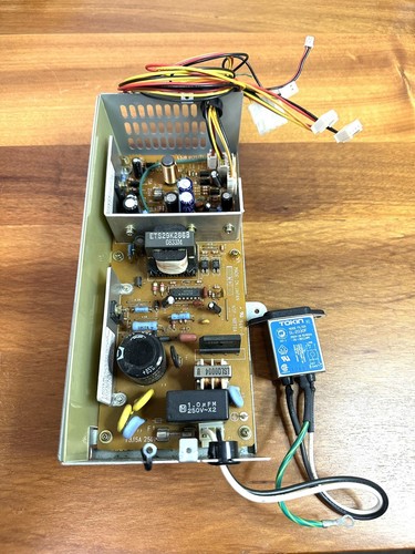 Alimentatore commodore cdtv - alimentatore,