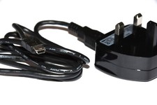 Alimentatore e cavo USB per