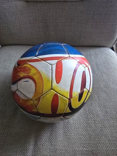 Raro pallone calcio - raro, di