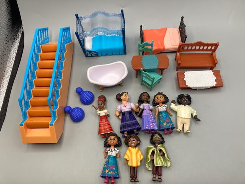 Encanto mirabel scale figure - encanto, scale,