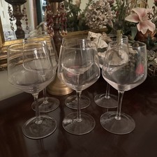 Set di sei bicchieri da vino
