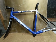 Cadre Alu/Carbone  Bianchi Via