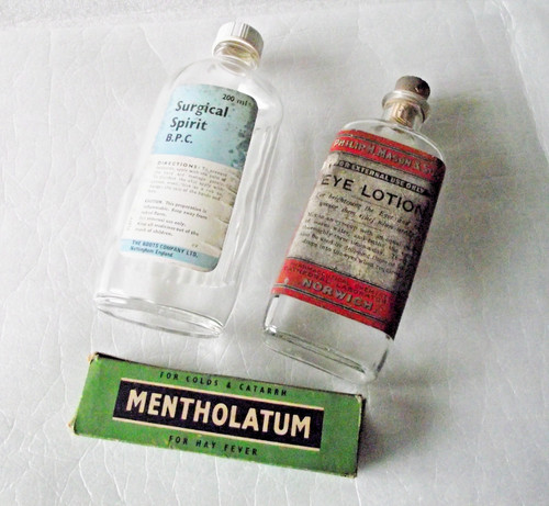 Vintage mentholatum vapour rub - vapour,
