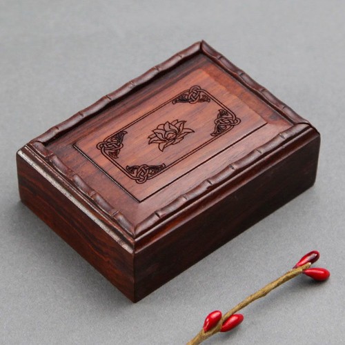 Scatola legno intagliato a - legno,