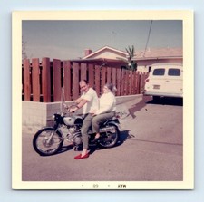 Vecchia foto d'epoca a colori