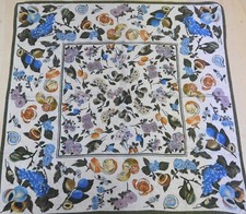 FOULARD 100% PURA SETA SILK SOIE VINTAGE DONNA (443) 86cm x 88cm