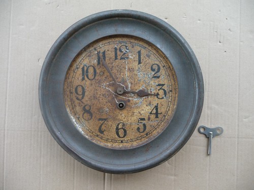 Vecchio orologio parete - orologio, da