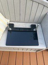 Panasonic Viera Plasma TC-P50S2 solo base. Comprese le viti.