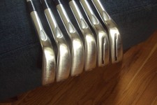 Taylormade RSI2 Ferro forgiato 6-PW,AW KBS Tour 105 acciaio rigido lunghezza std