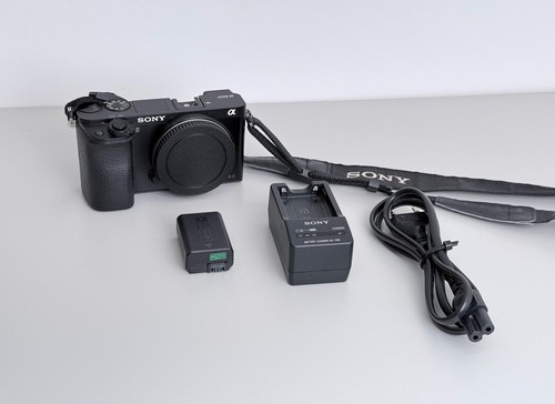 Sony a6000 alpha - sony, α