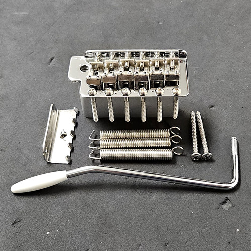Tremolo fender american - tremolo,