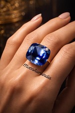 Pietra preziosa zaffiro blu