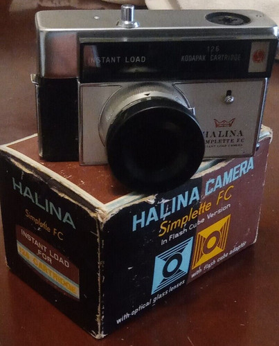 Macchina fotografica halina - macchina,