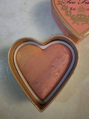 Blush filo too faced - a,