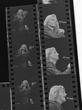 35mm Negs Strip Musicista