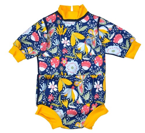 Muta splash about baby - about,
