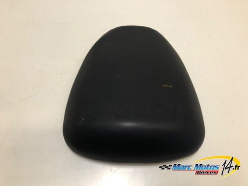 Selle arriere suzuki 650 - arriere, sv