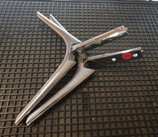 Coppia piedi originali TV SAMSUNG mod. UE55KS7580UXZG