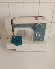 Macchina da cucire Necchi 559