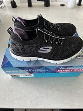 Nuove scarpe Skechers