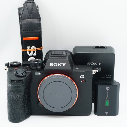 Near mint sony alpha - "near,