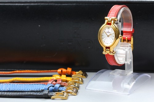 Quasi come nuovo orologio da - orologio,