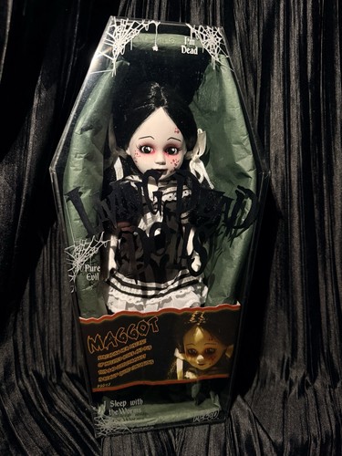 Living dead dolls - living,