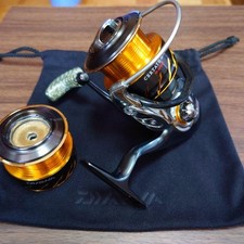 Daiwa 13Certate 3012H Bobina di Ricambio Manico in Carbonio Incluso Giappone